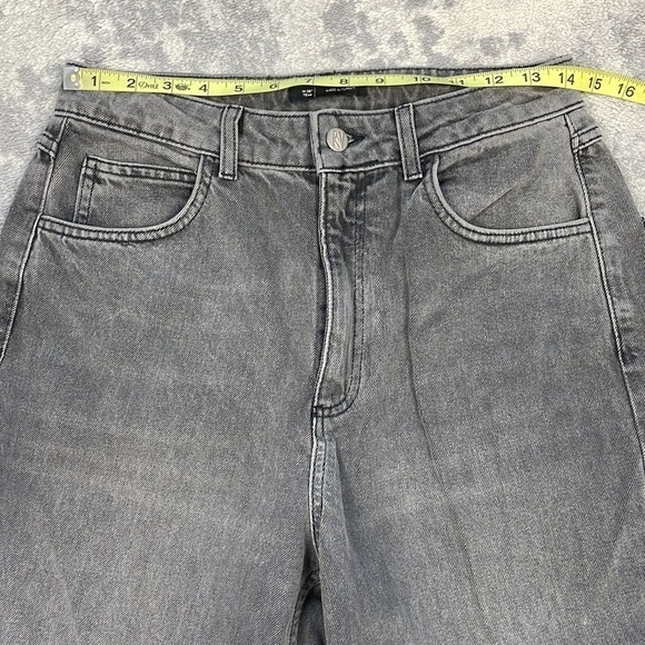 Reclaimed Vintage RV Ultra High Rise Mom Jeans Rigid Denim Faded Black Sz 30 - Picture 6 of 10